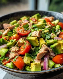 Refreshing Avocado and Tuna Salad